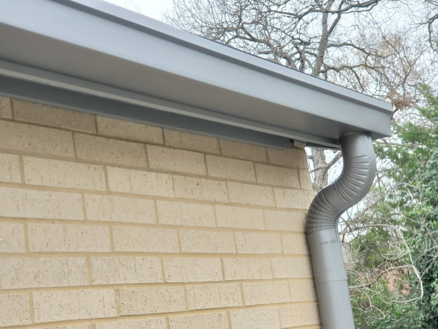 Gutter Cleaning In Dallas & Fort Worth Area