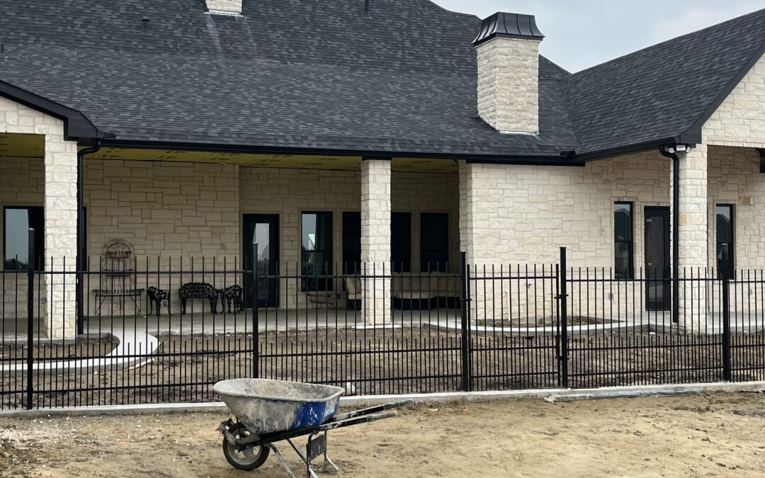 How to Keep Downspouts Clear During Storm Season