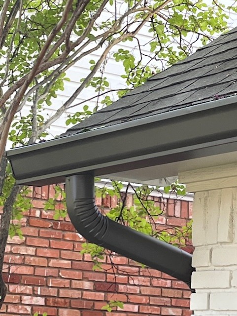 How Often Should You Get Your Gutters Cleaned in Dallas?